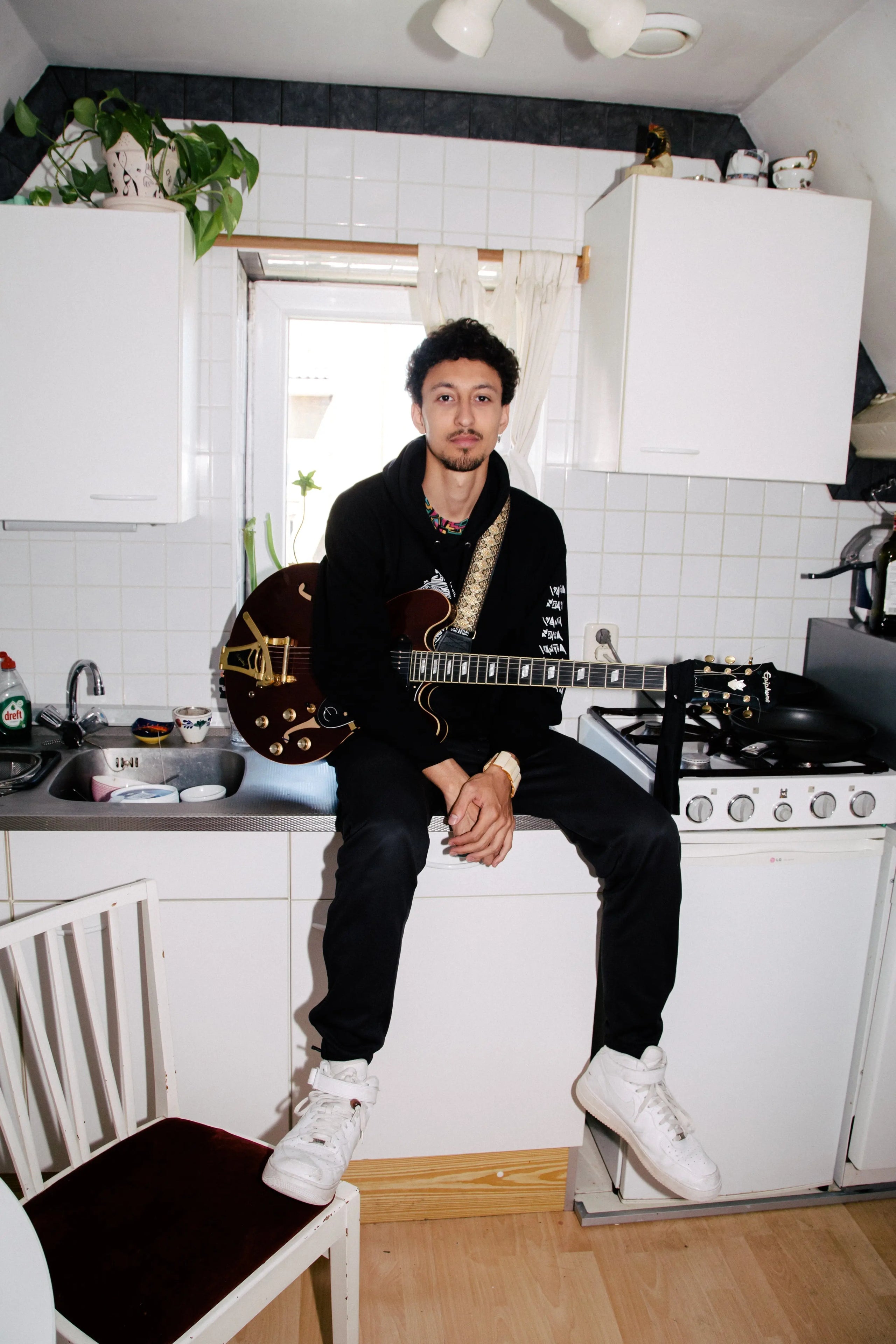 Familiar Faces | Quanza - Neon Noir - Patta