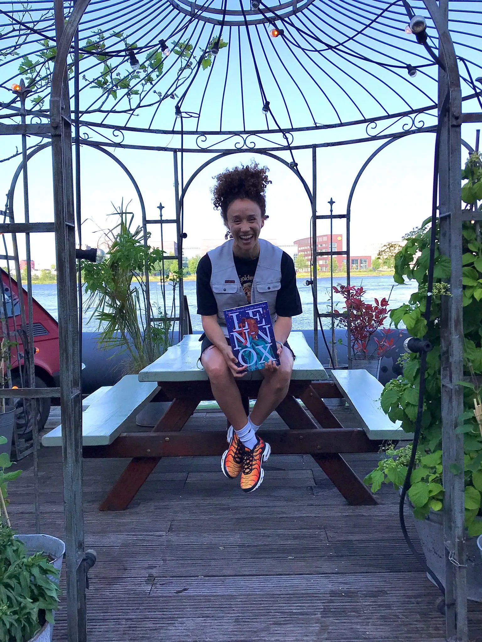 Get Familiar: Zindzi Zevenbergen - Patta