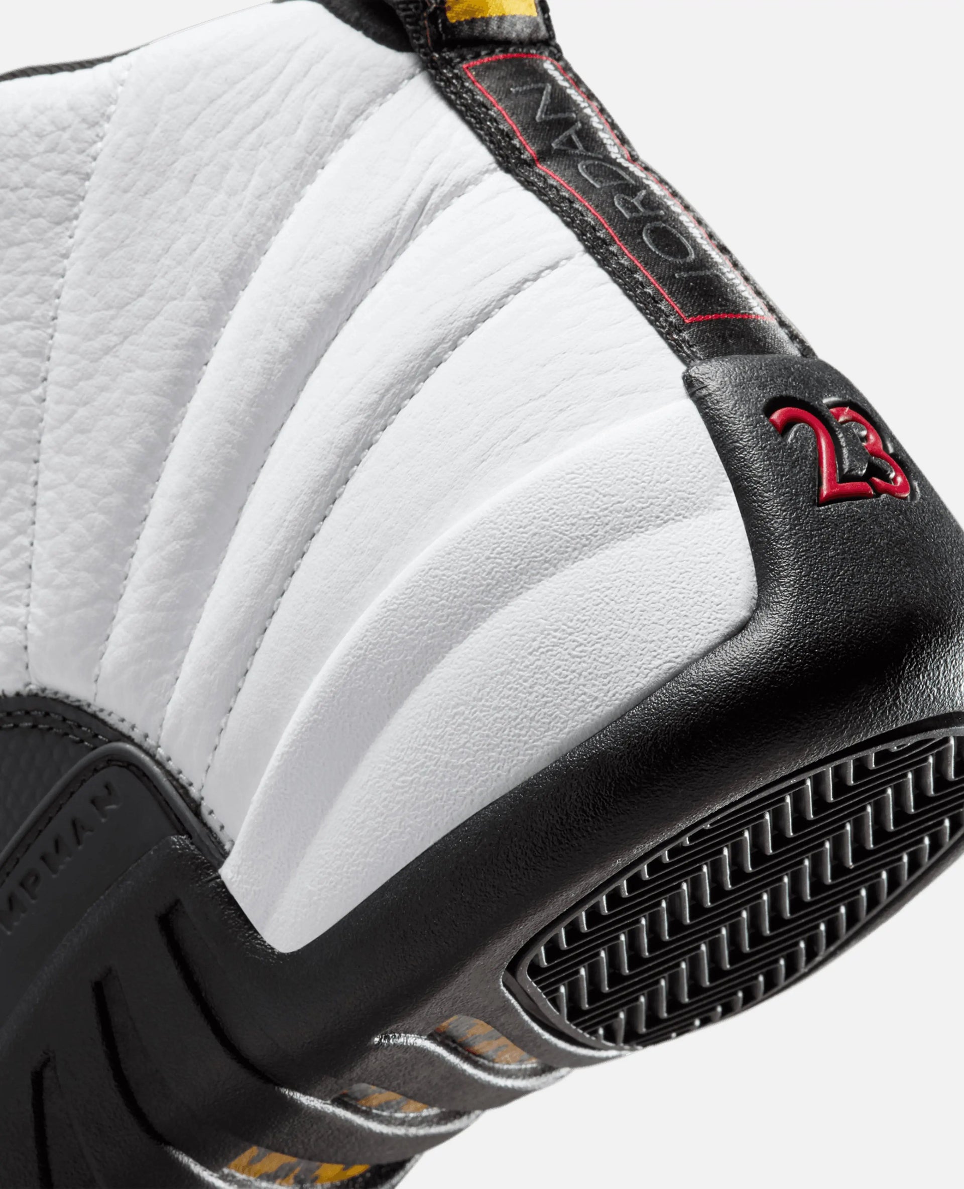 Nike Air Jordan 12 Retro (White/Black-Taxi) Jordan