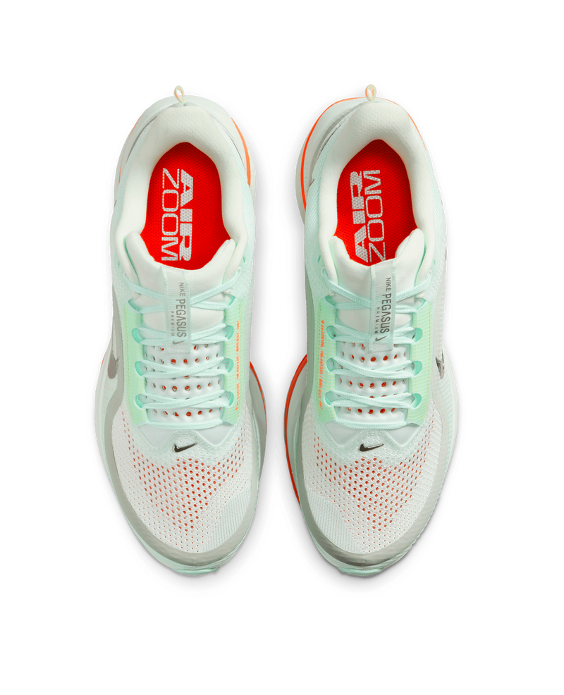 Nike Pegasus Premium (Barly Greem/Bright Crimson-Mint Foam)