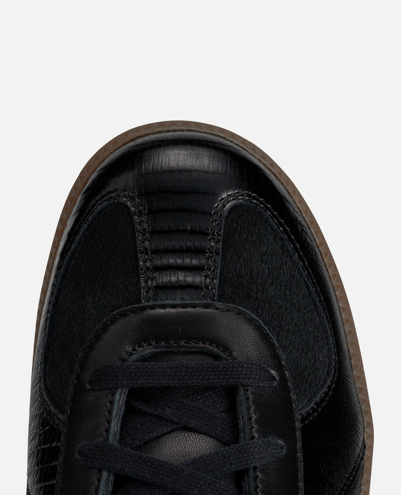 adidas WB BW Army Black PO (Core Black/Core Black/Gum5) Adidas