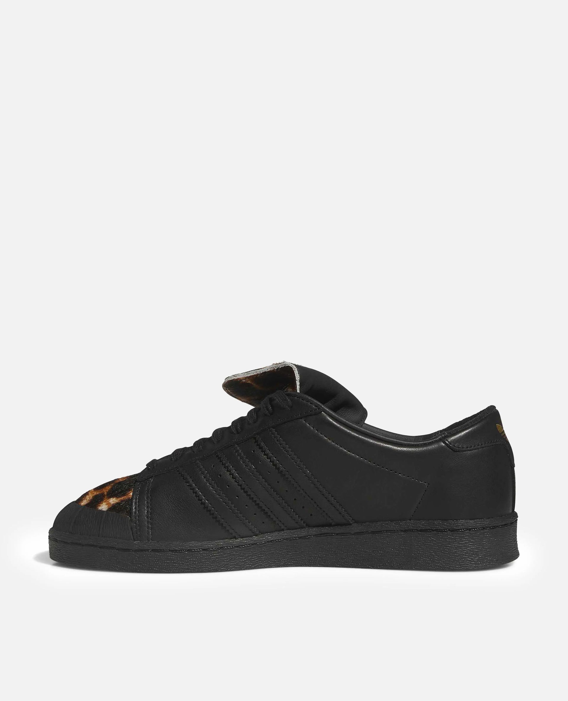 adidas X Willy Chavarria Jabbar Low (Core Black/Core Black/Supplier Colour) Adidas