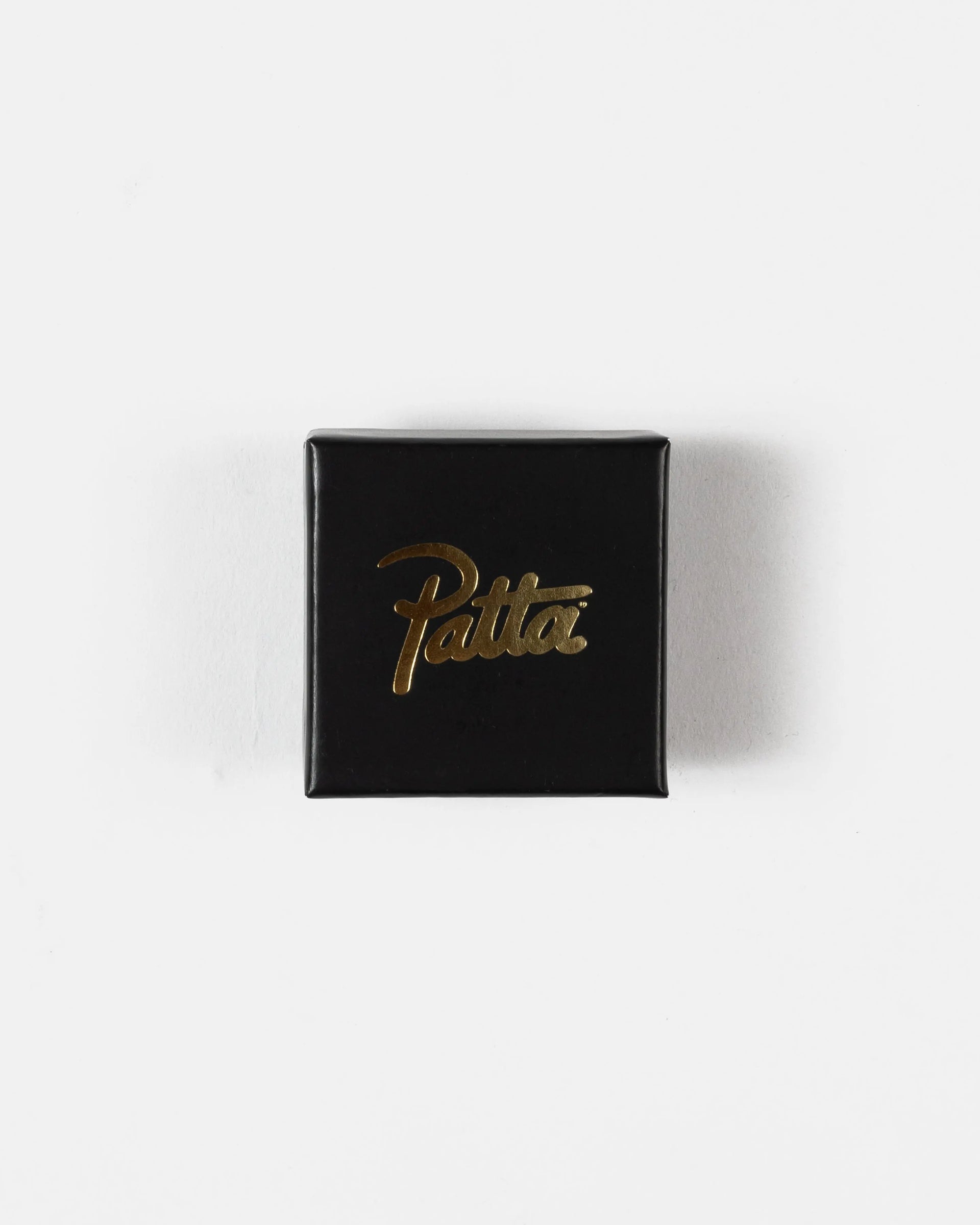 Patta Script Logo Plated Earring (Gold) Patta